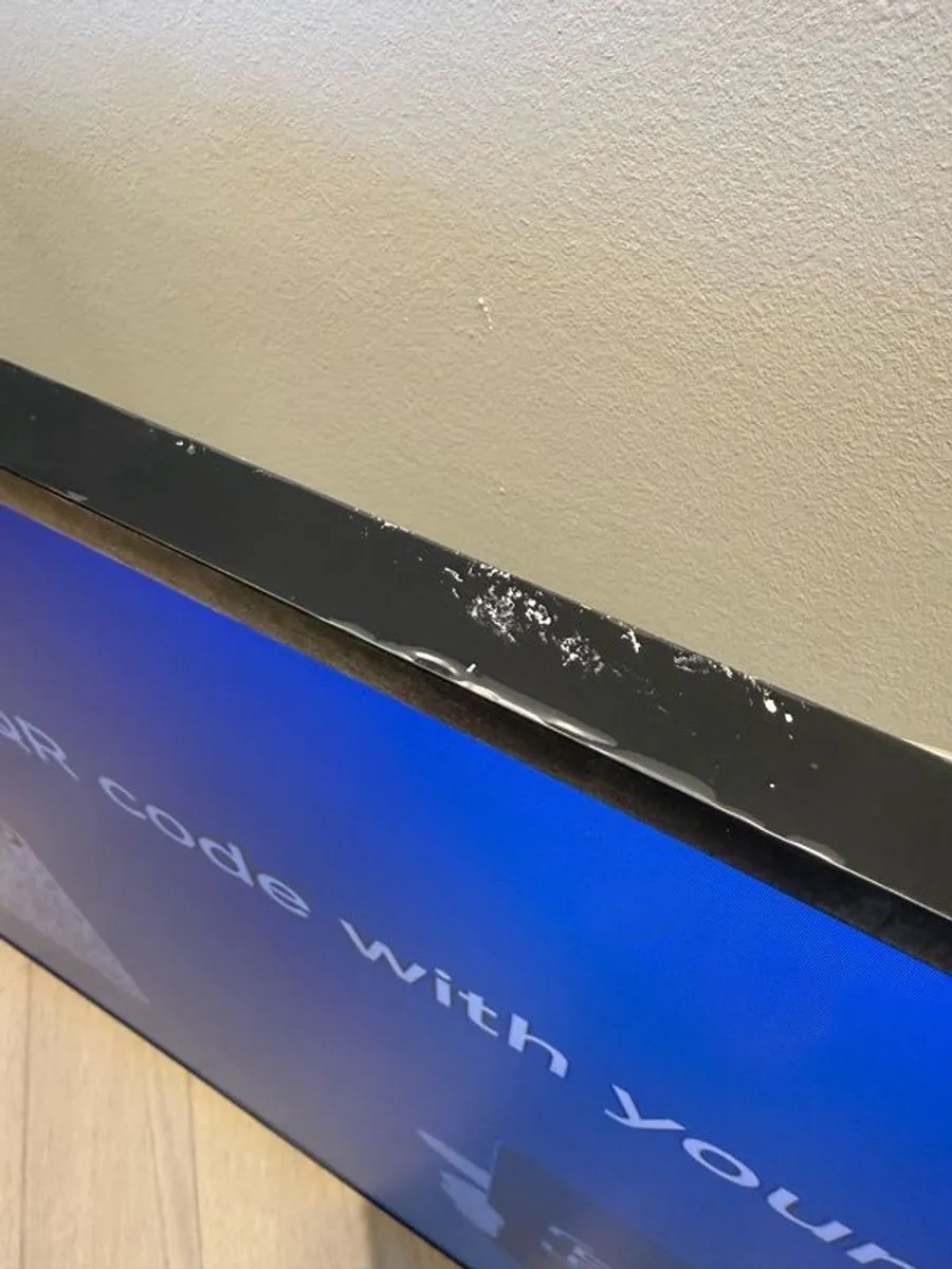 Samsung 55" The Frame LS03F QLED 4K Smart TV 2025 - Image 3