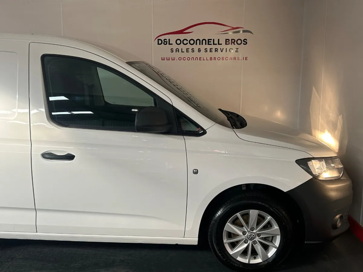 Volkswagen Caddy CARGO TDI 102HP M6 MANUAL 6SPEED - Image 4