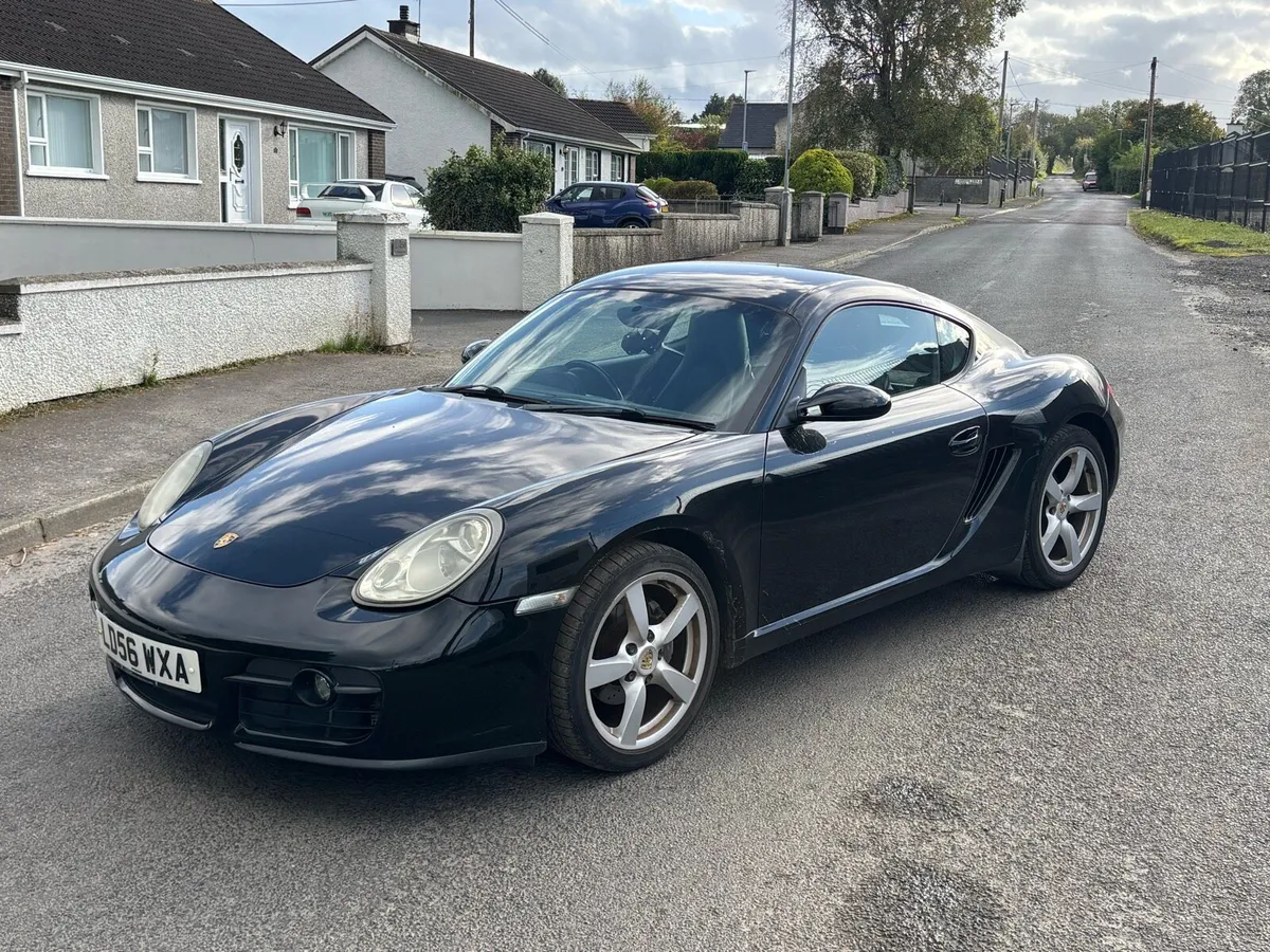 2006 Porsche Cayman 2.7 Manual - Image 2