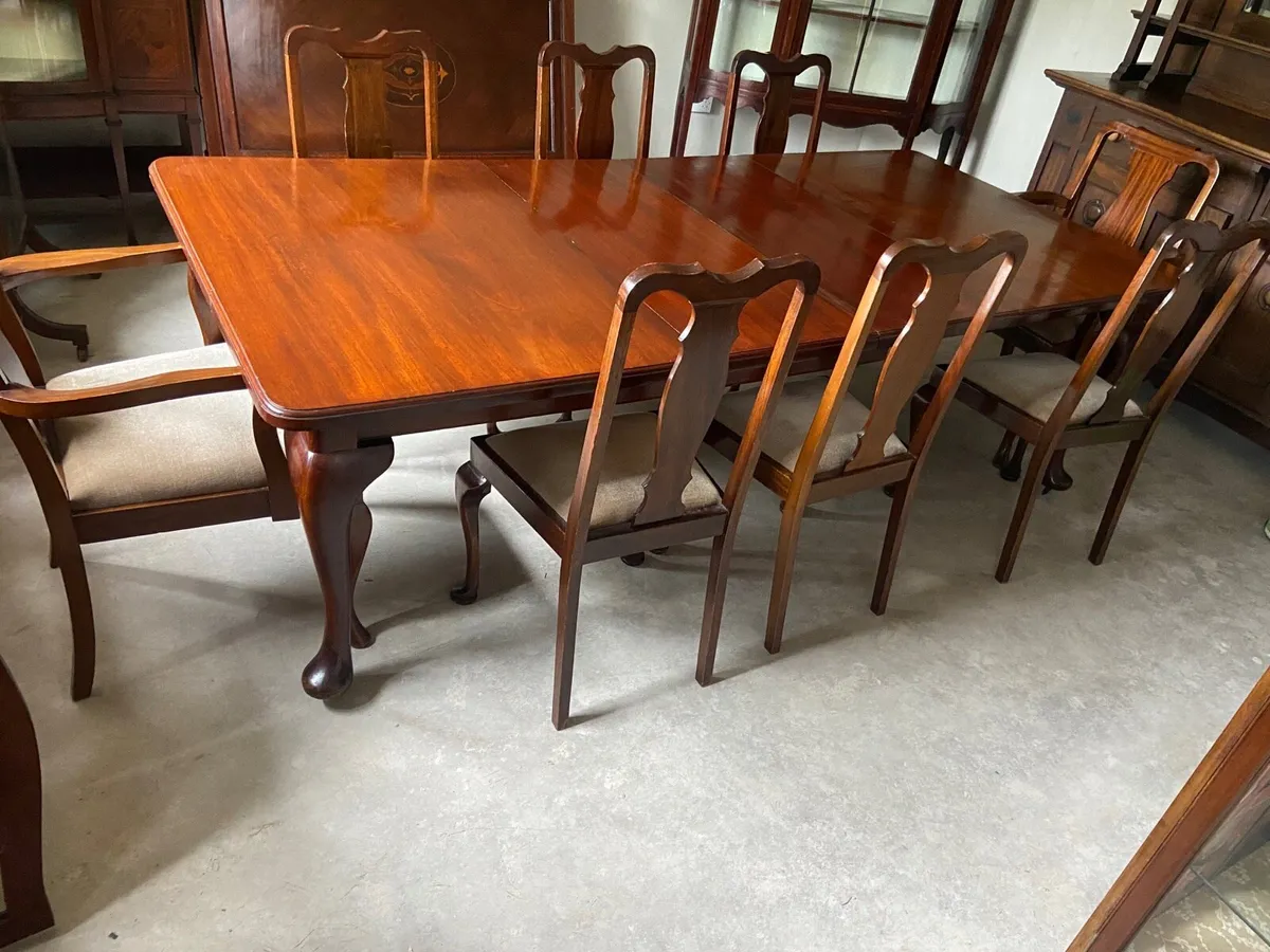 Victorian Queen Anne long dining table