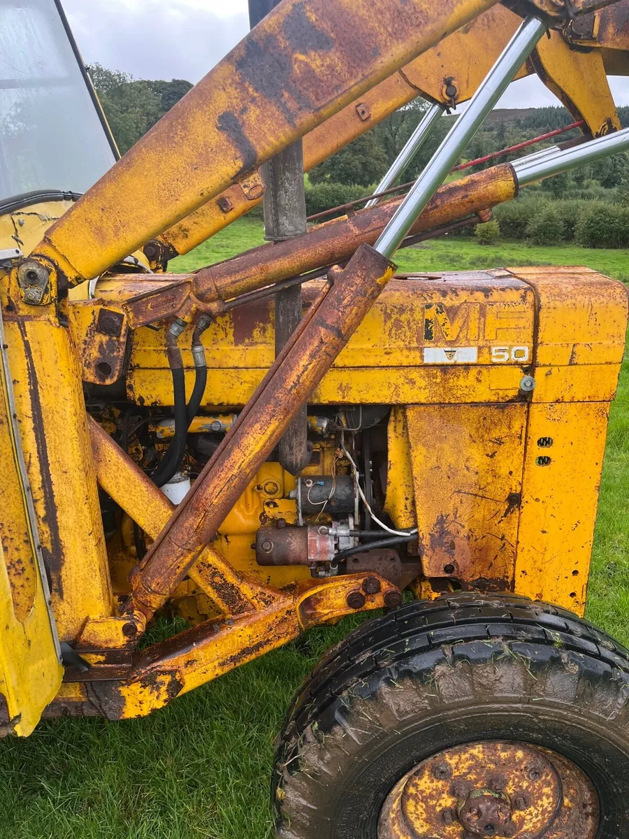 Massey 50 - Image 4