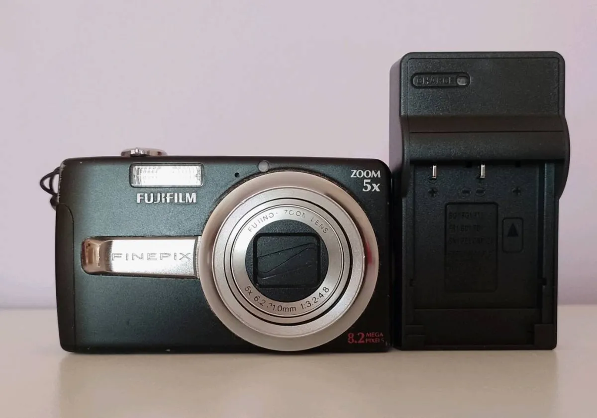 Fujifilm J50 - Image 1