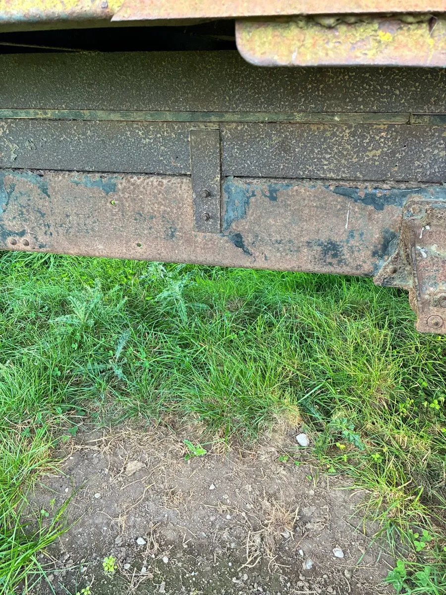 All purpose  steel tipping trailer ideal for bales - Image 2