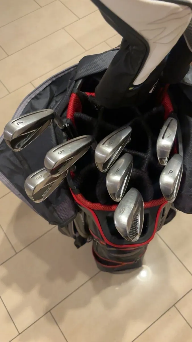 Taylormade stealth 4-P + S wedge - Image 2