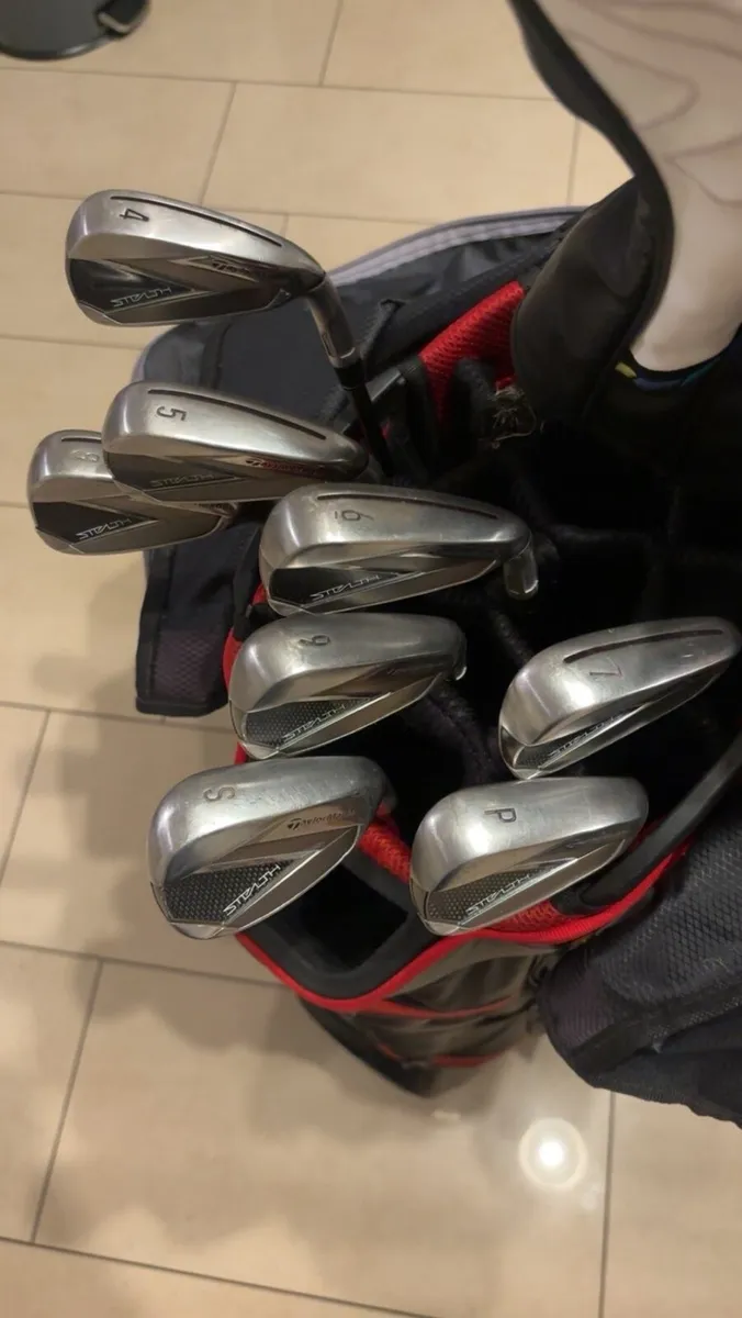 Taylormade stealth 4-P + S wedge - Image 4