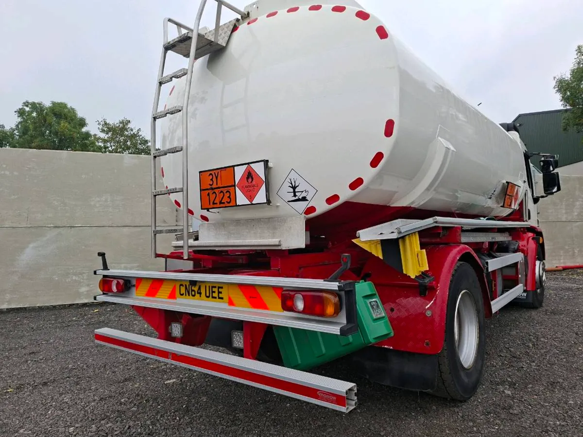 Daf LF fuel tanker (Oil lorry) - Image 4