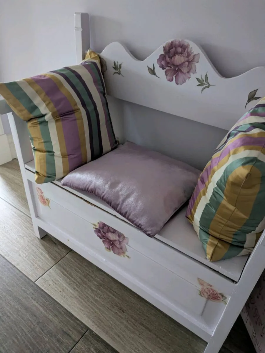 Monks Bench - Image 2