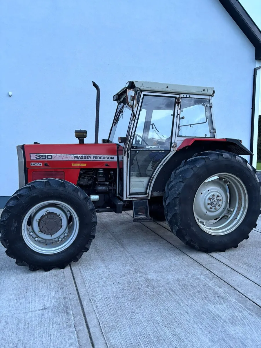 Massey Ferguson 390 - Image 1