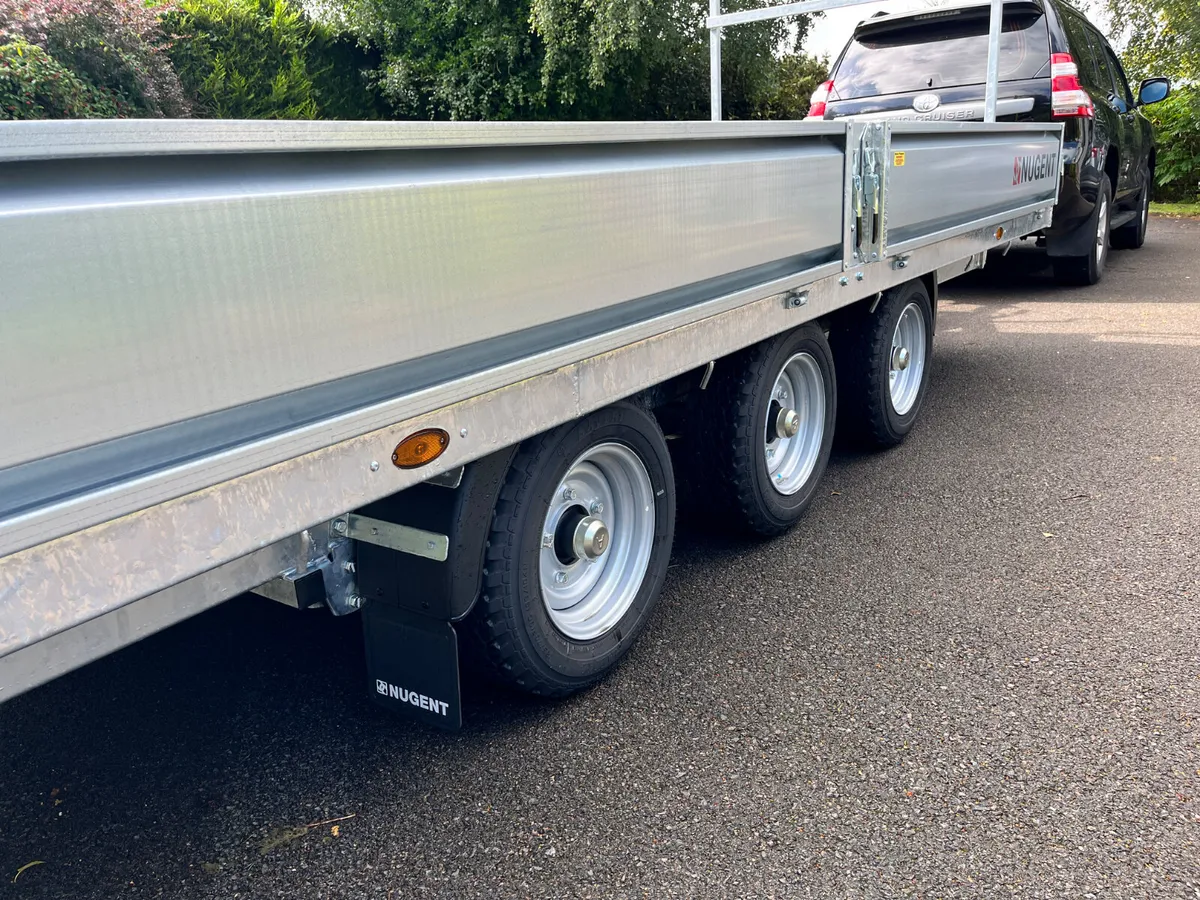 In Stock 👍 New Nugent 16x6’7 Tri Axle - Image 3