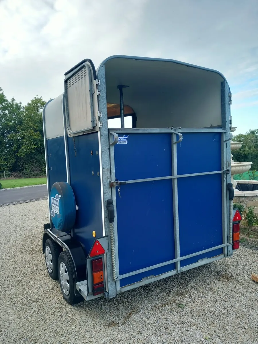Ifor Williams 505 Horsebox - Image 4