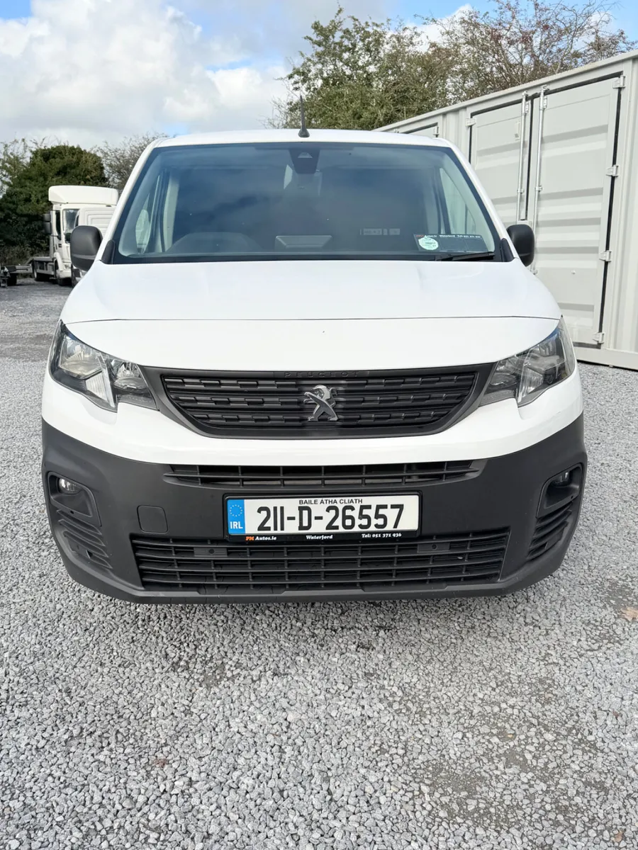 Peugeot Partner 211  0 Deposit Finance Available - Image 2