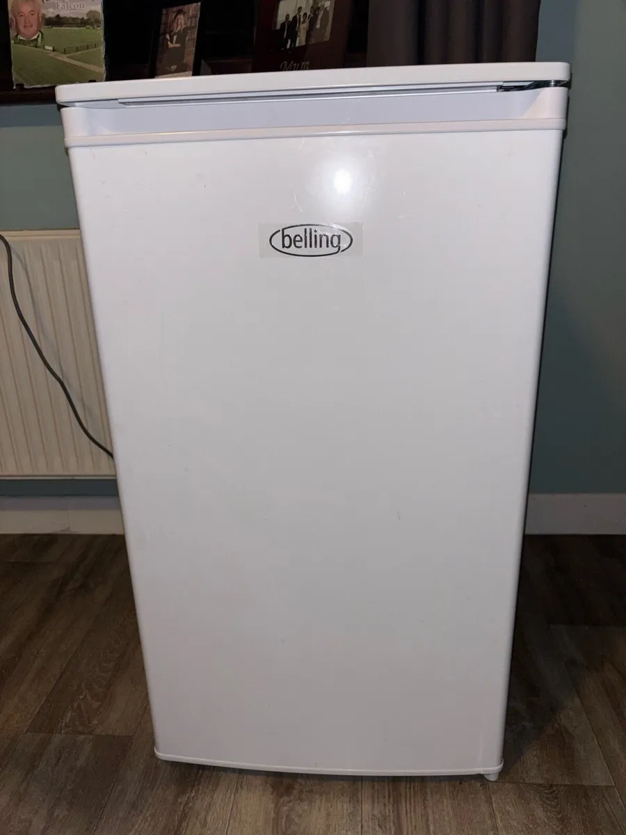 Belling Under-Counter Fridge - Image 1