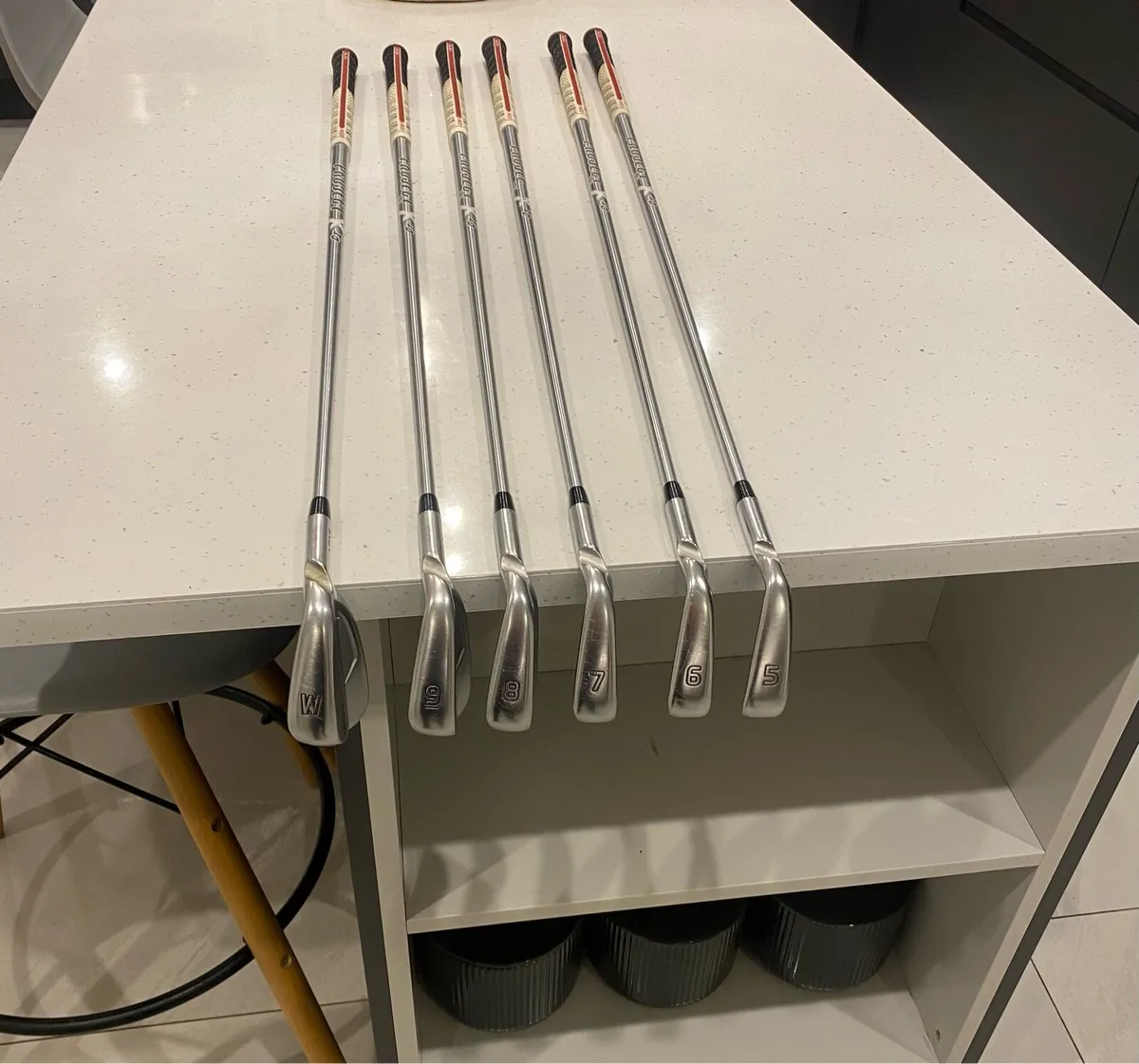 Ping i525 irons, stiff shafts - Image 1