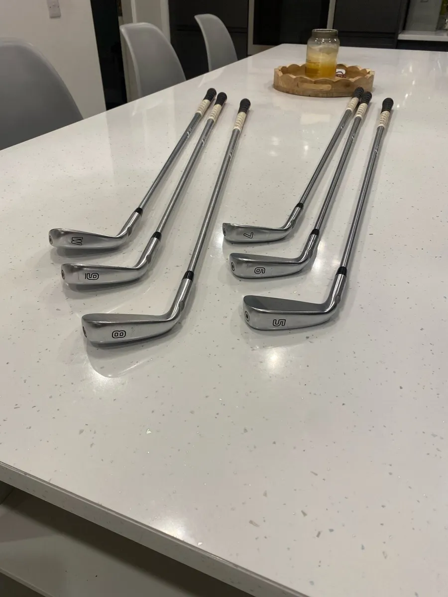 Ping i525 irons, stiff shafts - Image 2