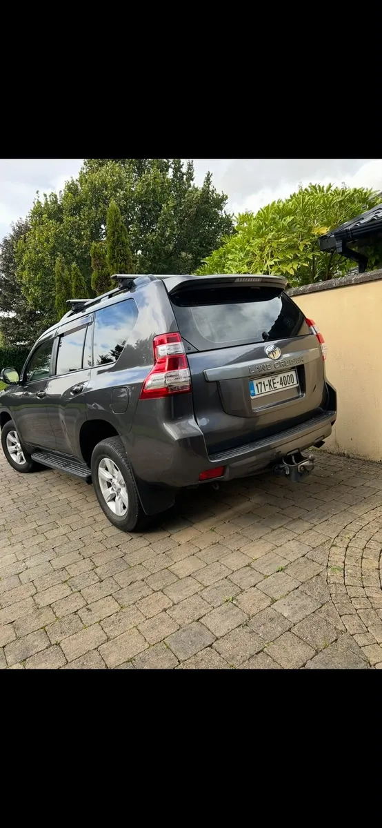Toyota Landcruiser - Image 1