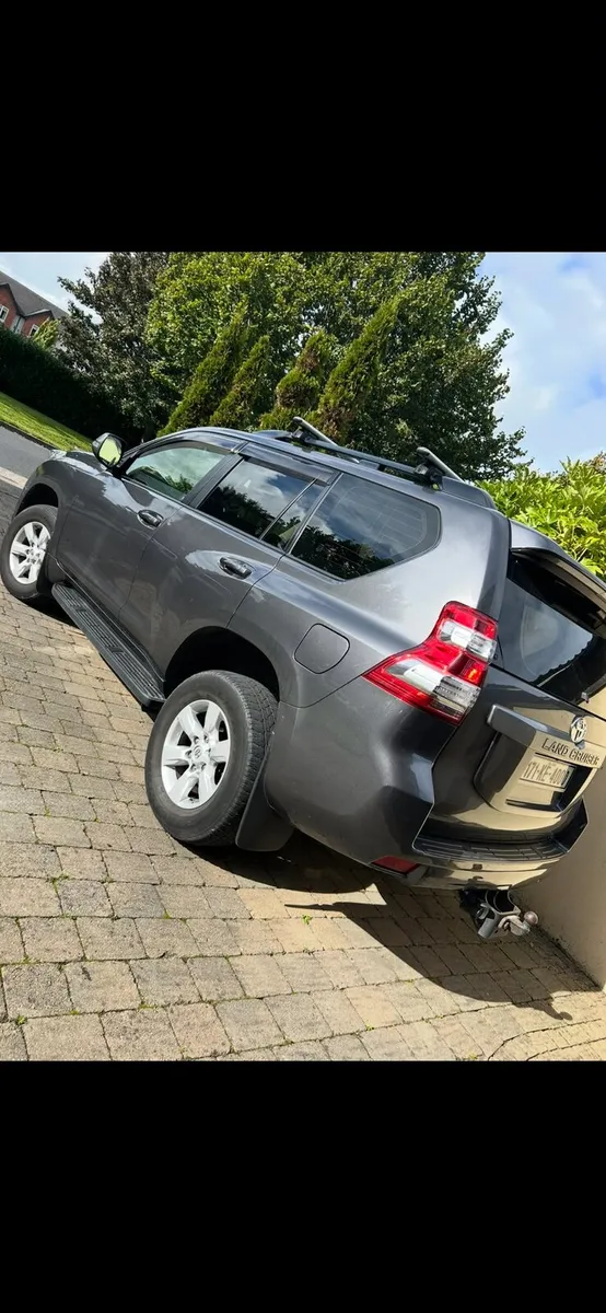 Toyota Landcruiser - Image 2