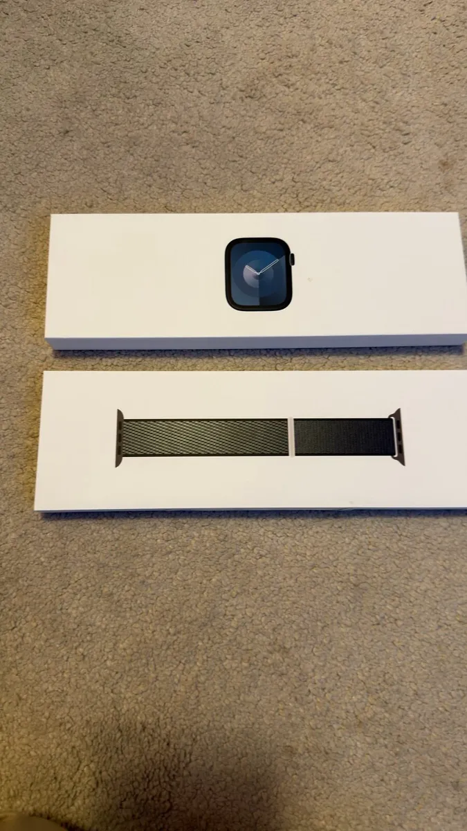 Apple Watch series 9 45mm - Image 3