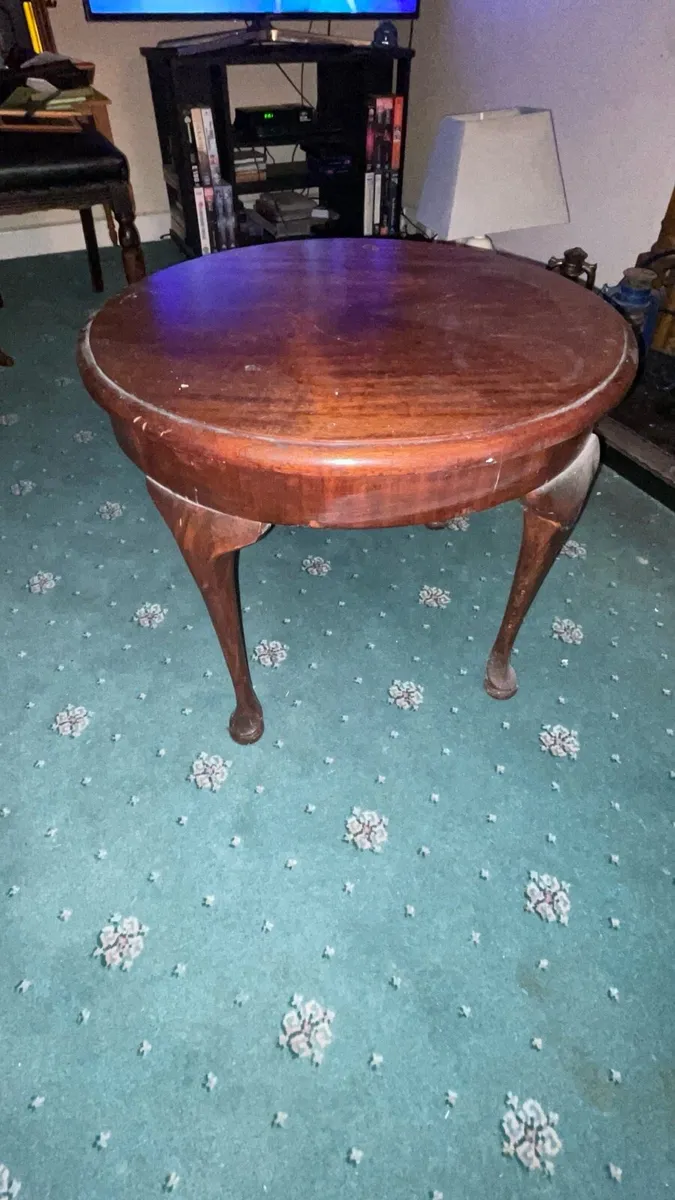 Vintage round coffee table