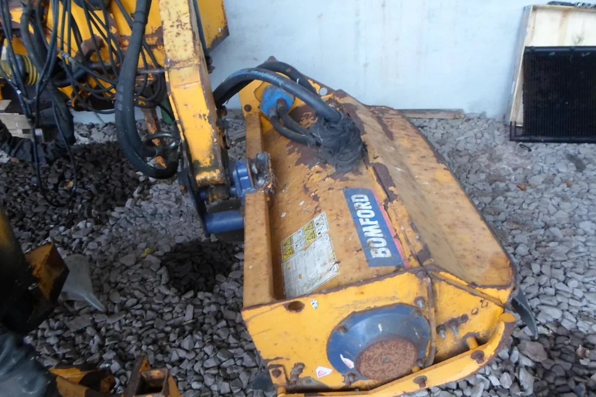 HEDGECUTTER - Image 4