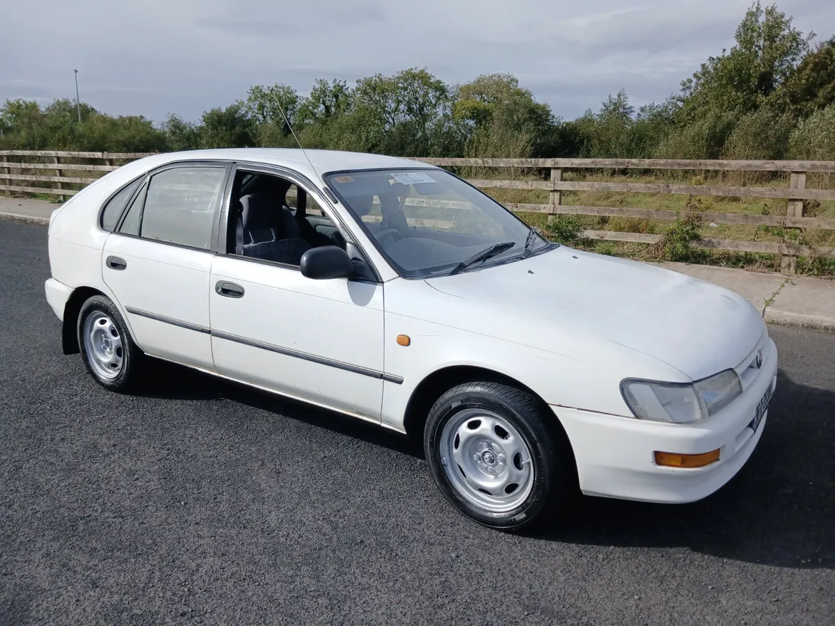 1996 TOYOTA COROLLA  1.3 PETROL  5 DOOR - Image 2