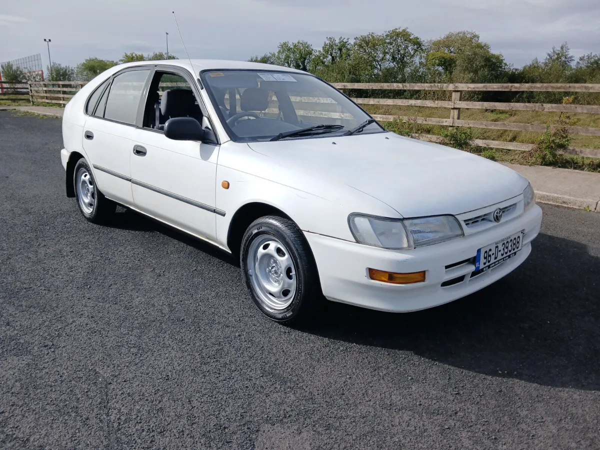 1996 TOYOTA COROLLA  1.3 PETROL  5 DOOR - Image 1