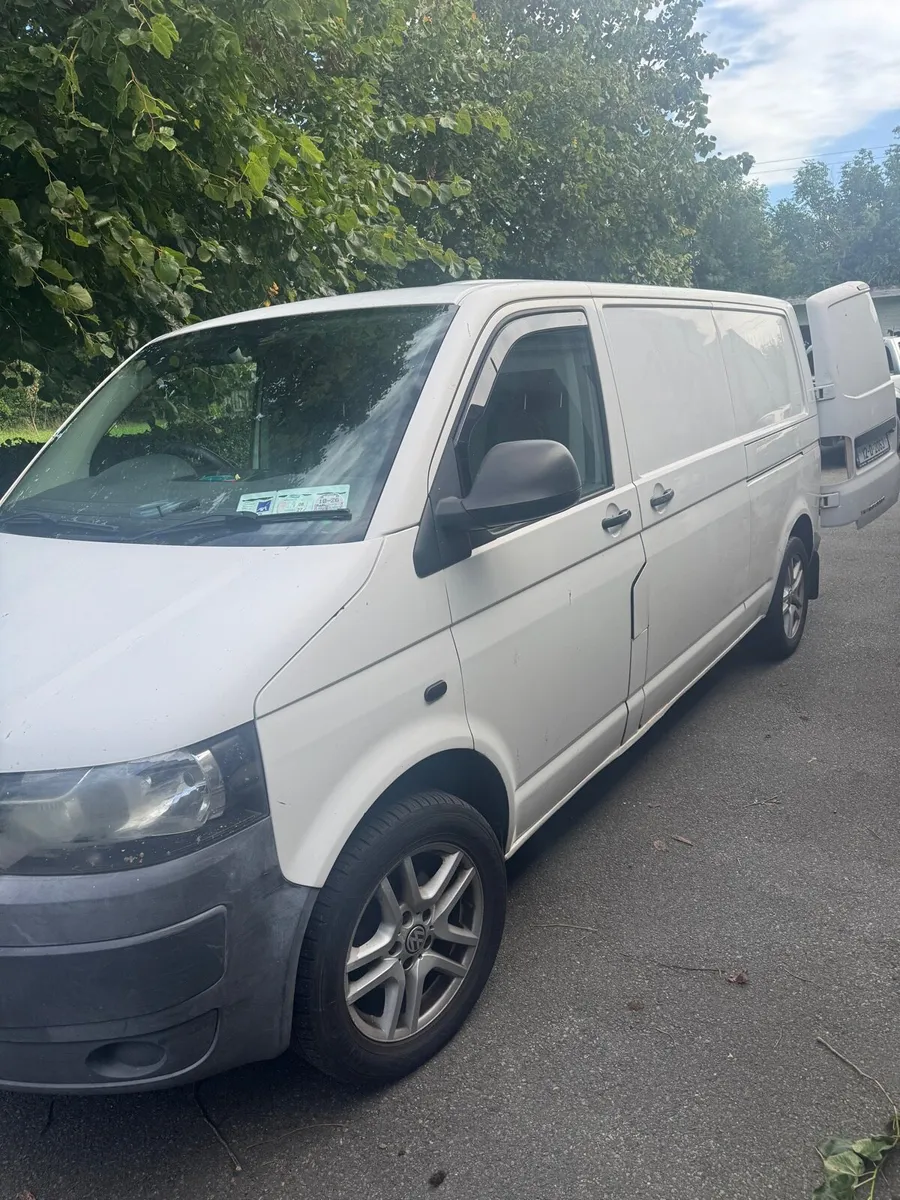 Volkswagen Transporter - Image 3