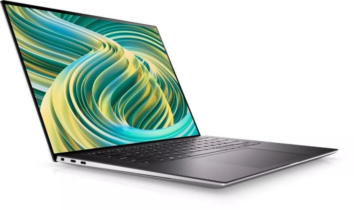 Dell XPS 9530 i7 Nvidia 32gb 1tb