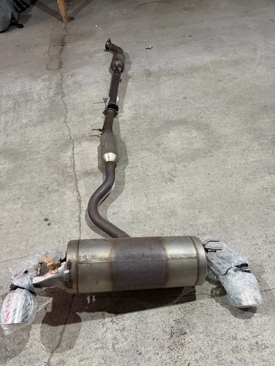 GR yaris parts - Image 2