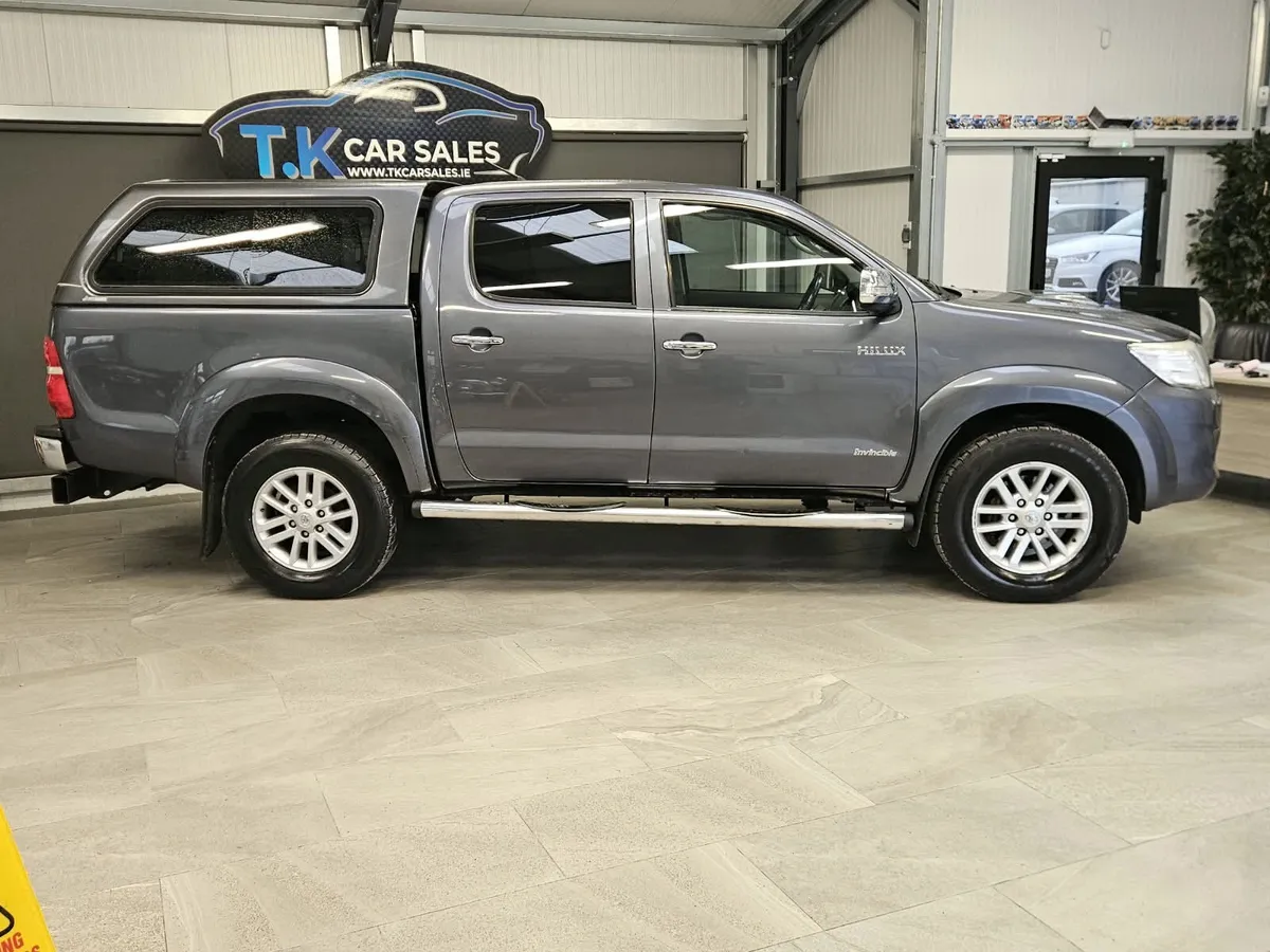 13 TOYOTA HILUX BRAND NEW D.O.E CERT - Image 3