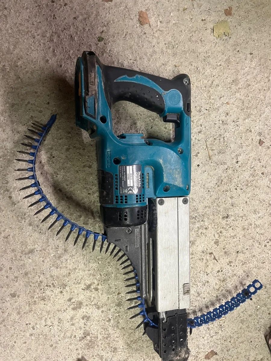 Makita screw gun - Image 3