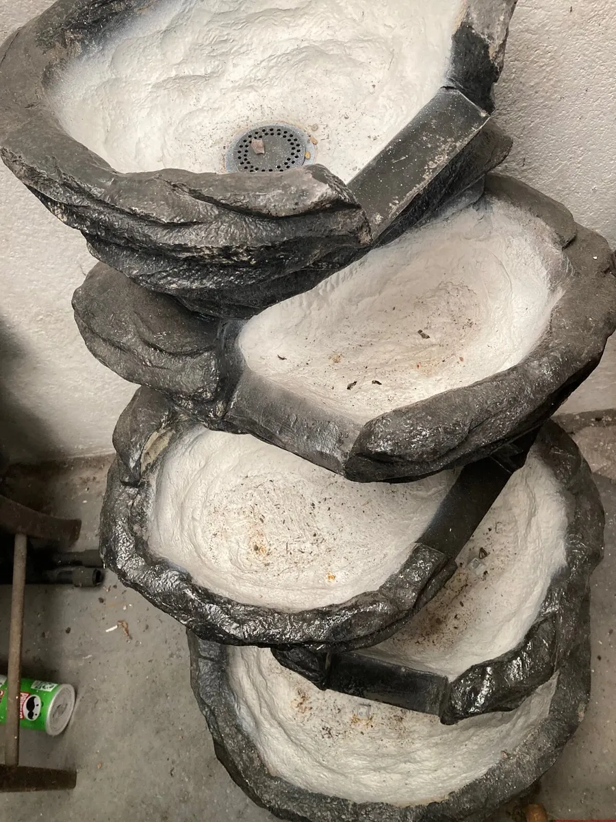 Fountain - Image 2