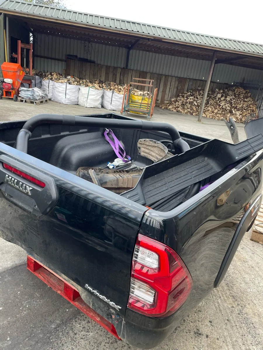 Toyota hilux tub - Image 4