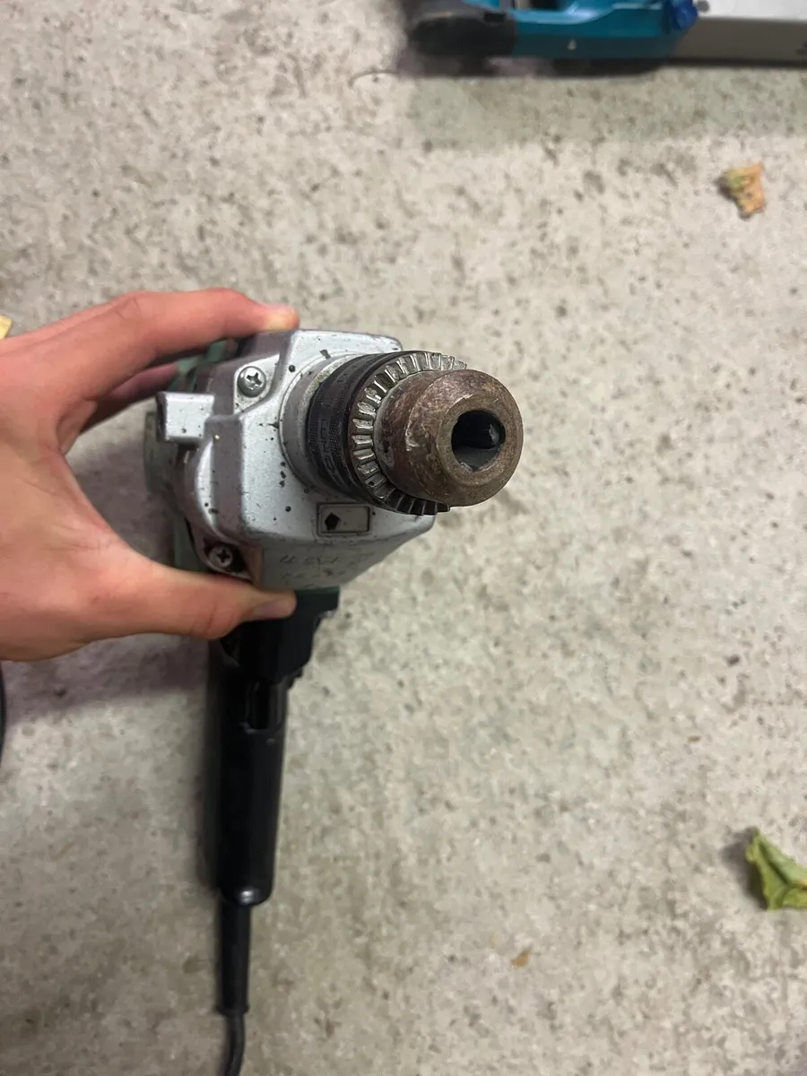 Hitachi impact drill - Image 4