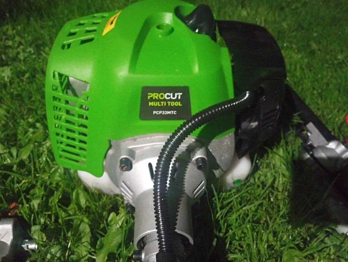 Petrol trimmer - Image 3