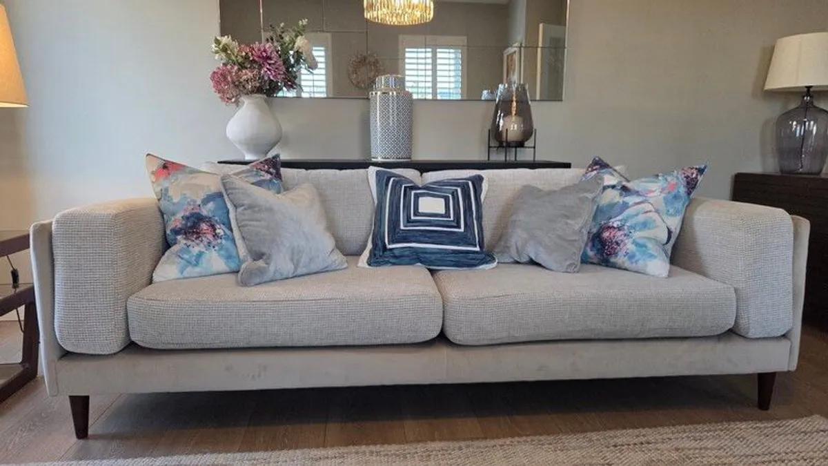 Premium designer Sofa - Image 1
