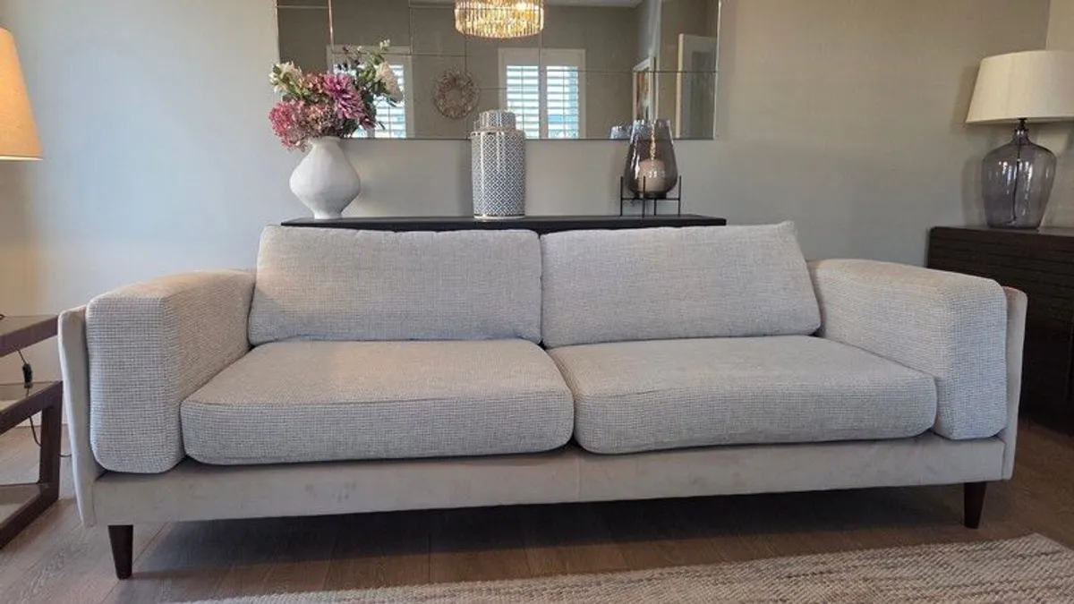 Premium designer Sofa - Image 2