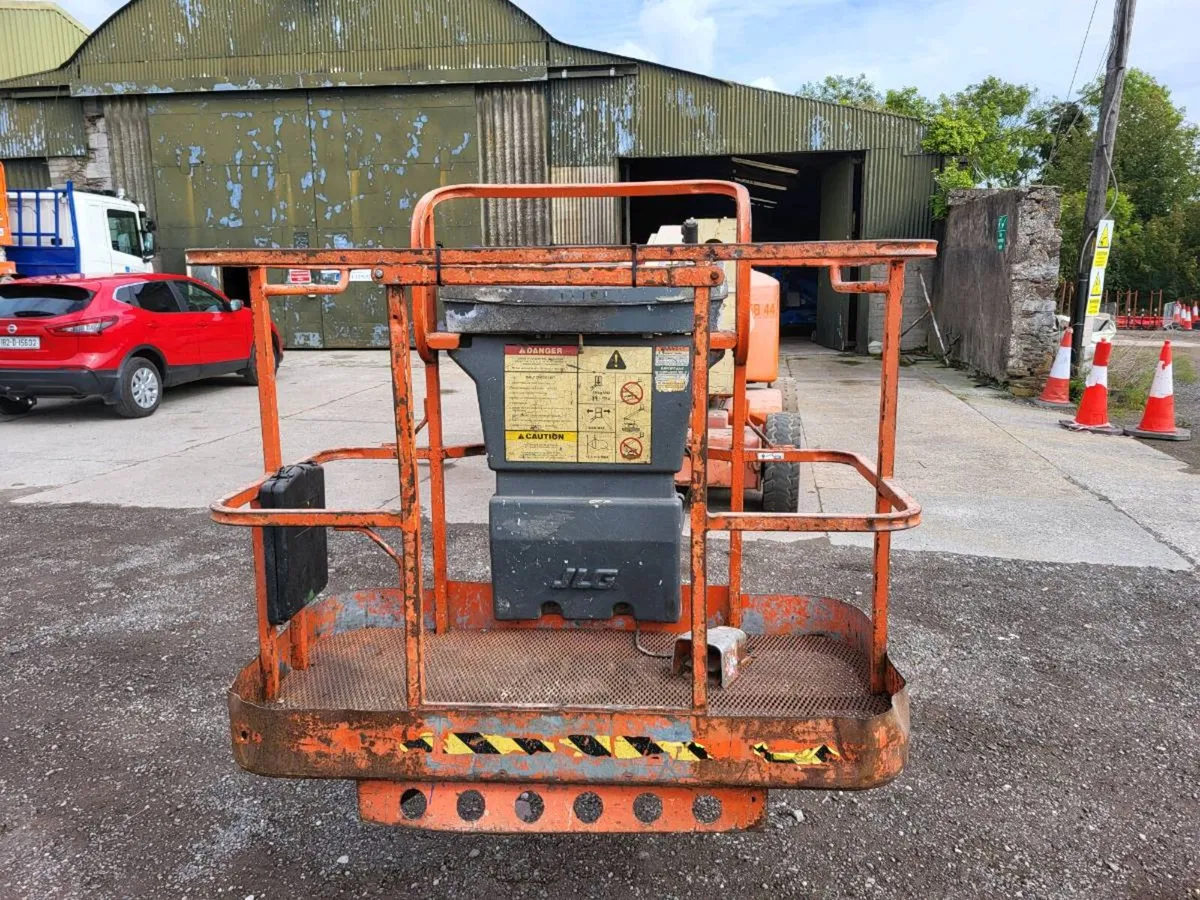 Boomlift cherrypicker - Image 4
