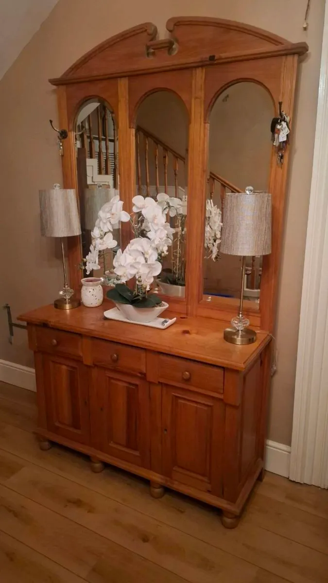 Hall dresser unit and book shelf - Image 2