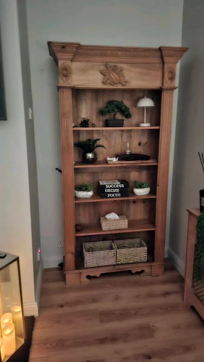 Hall dresser unit and book shelf - Image 4
