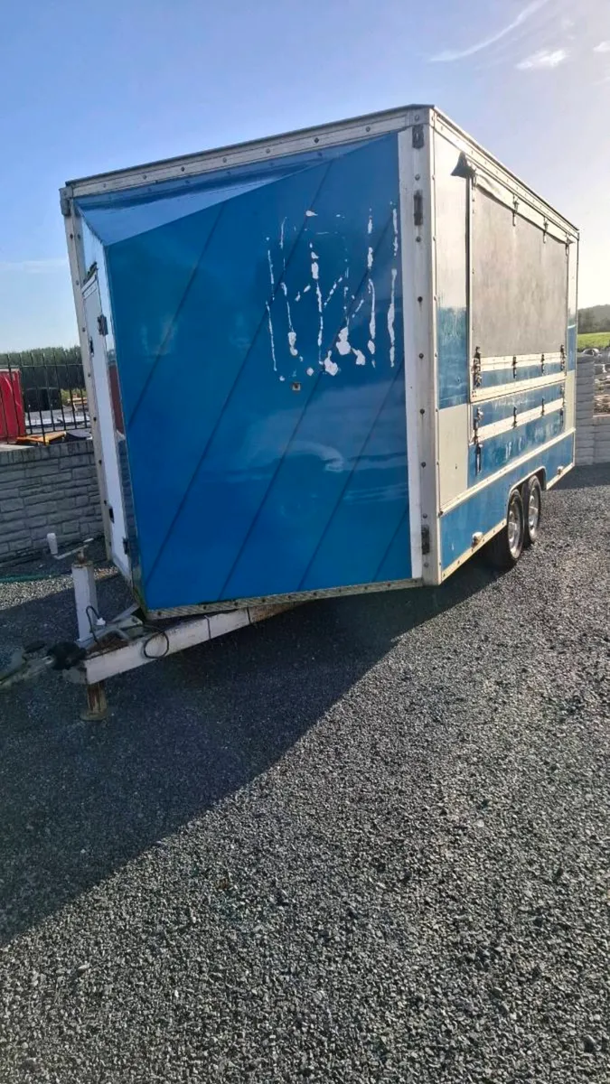 Food truck - Image 2