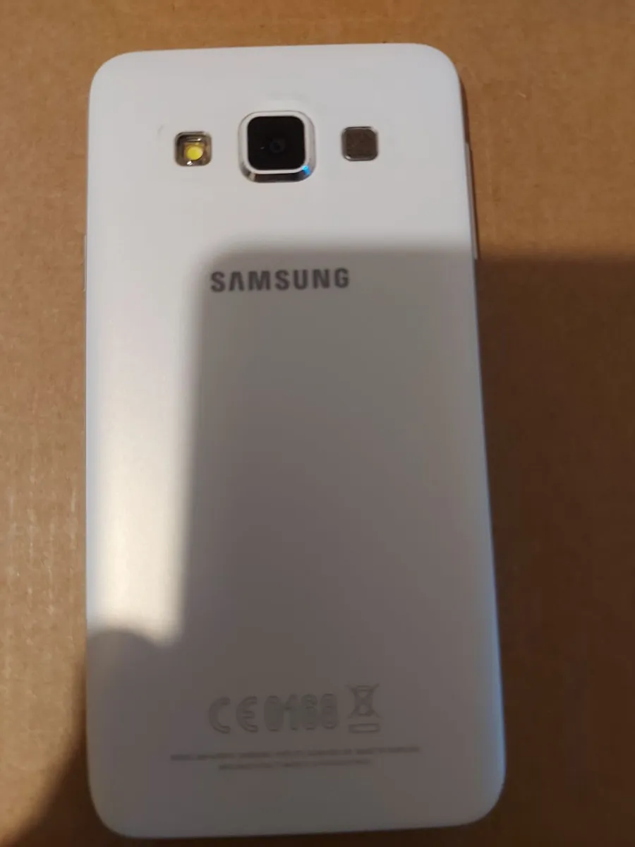 Samsung Galaxy A3, Model SM-A300FU, 16GB, - Image 3