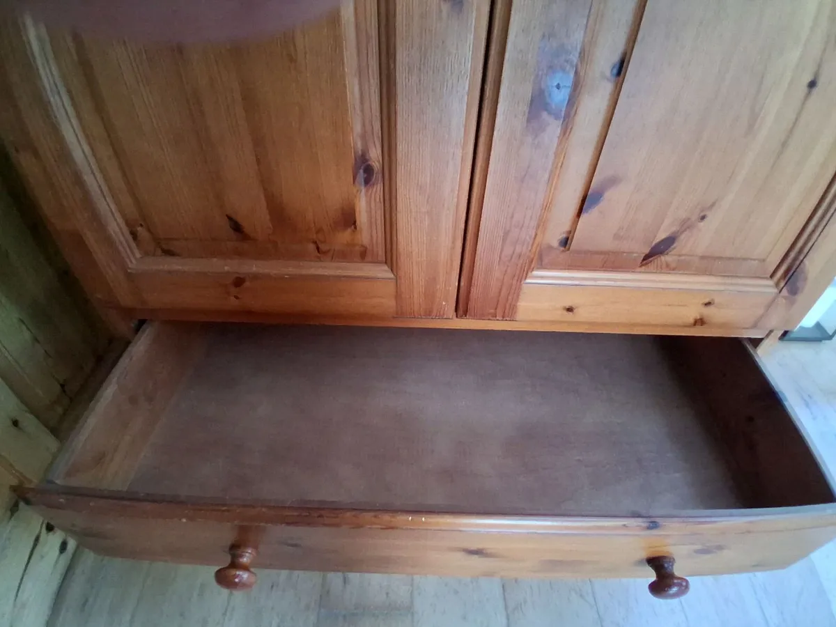 Pine Bedroom Furniture - Image 2