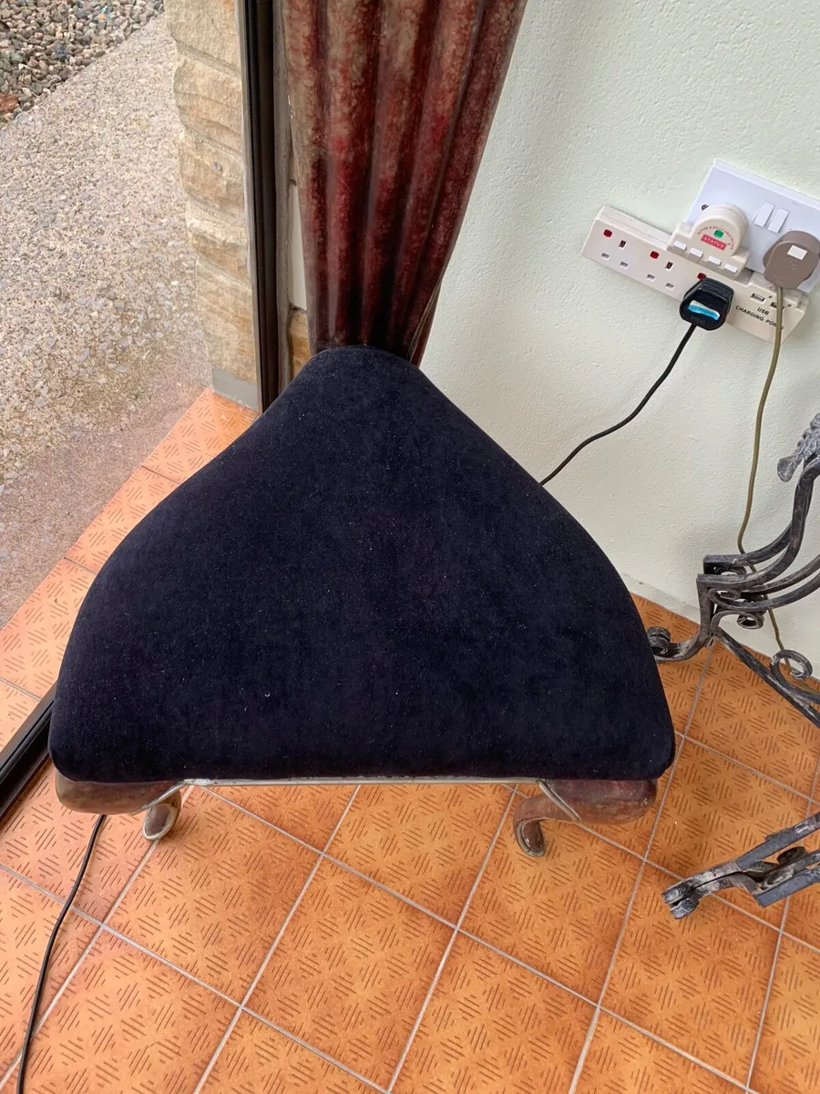 Decor chair - Image 2