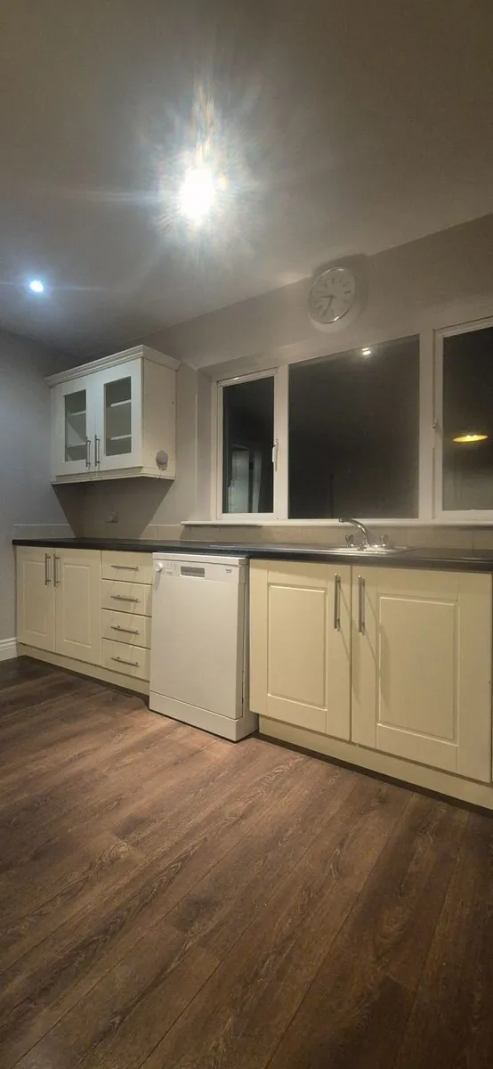 Kitchen & Appliances - Image 3