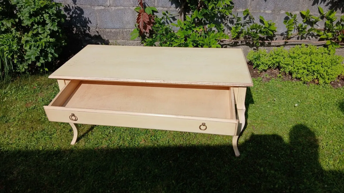 Coffee Table - Image 4