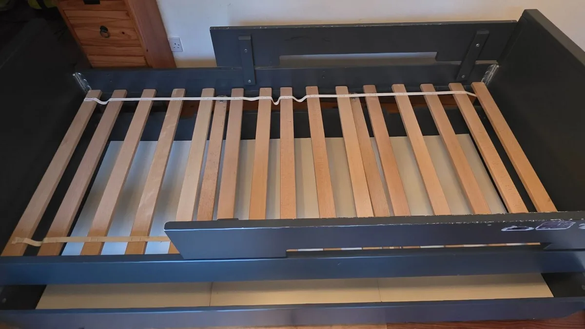 Trundle Bed single - Image 1