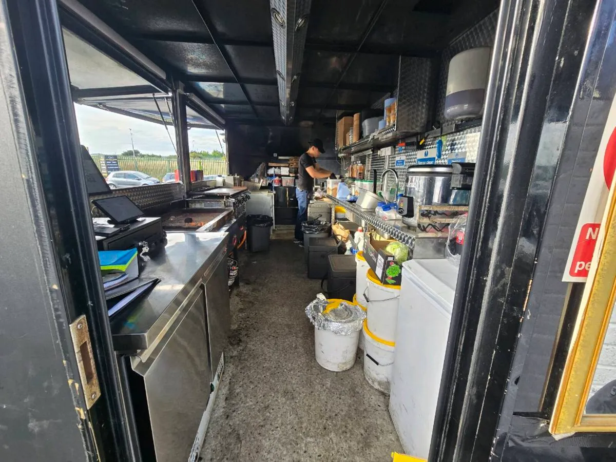 Food trailer for sale - Image 2