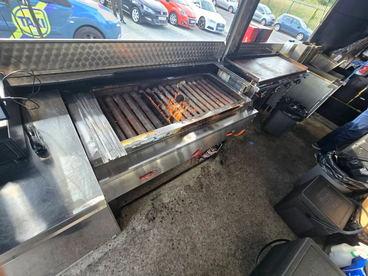 Food trailer for sale - Image 3