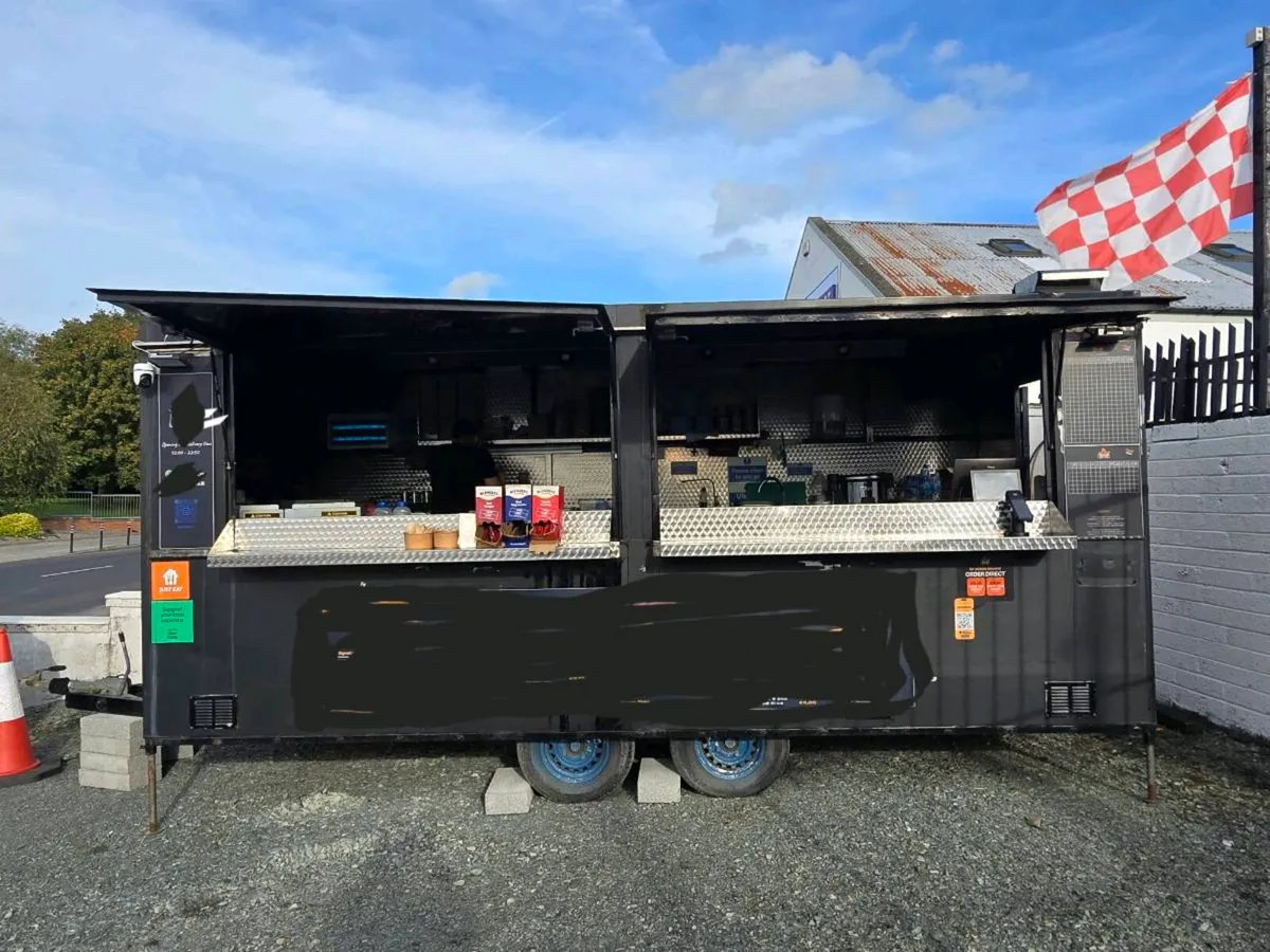 Food trailer for sale - Image 1