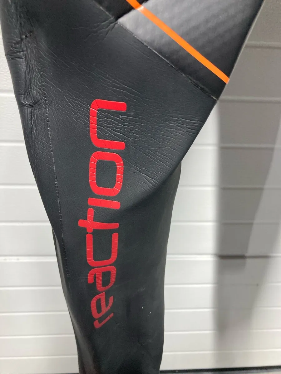 Blue Seventy Wetsuit (m-l) - Image 3